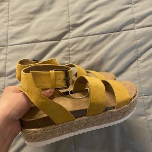 Yellow/mustard platform sandals